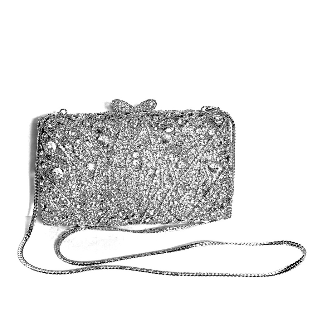 Elegant Silver Rhinestone Clutch